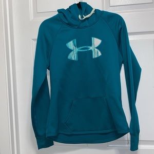 Under Armour sweatshirt